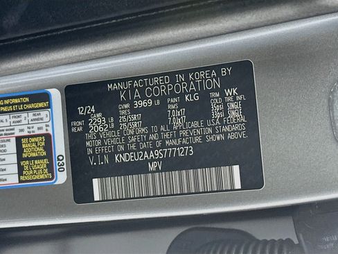 Used 2025 Kia Seltos S FWD image 12