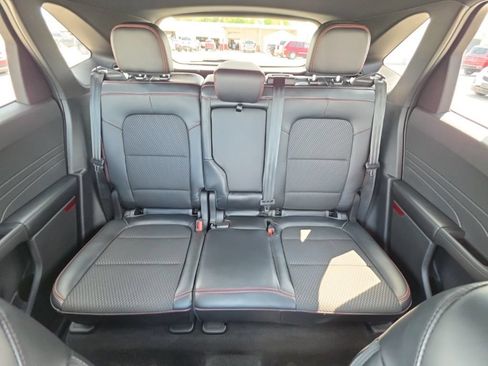 Used 2023 Ford Escape ST-Line w/ Tech Pack #1 AWD/4WD image 37