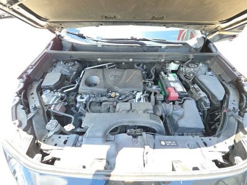 Used 2021 Toyota RAV4 LE w/ Carpet Mat Package (TMS) FWD image 28
