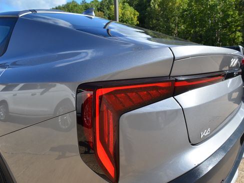 Used 2025 Kia K4 FWD image 9
