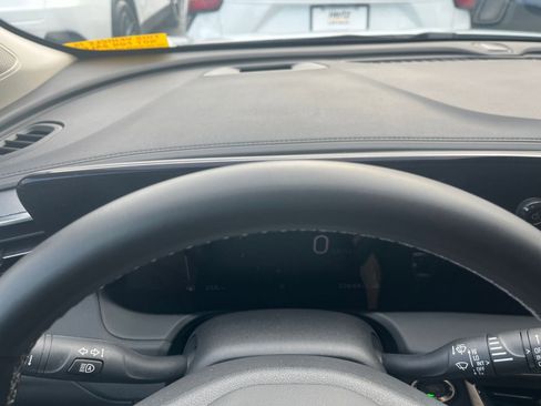 Used 2025 Buick Encore GX Preferred image 28