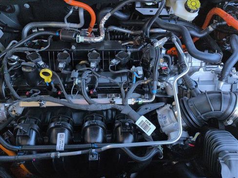 New 2025 Ford Maverick XLT image 16