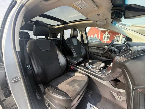 Used 2018 Ford Edge Sport w/ Equipment Group 401A image 17