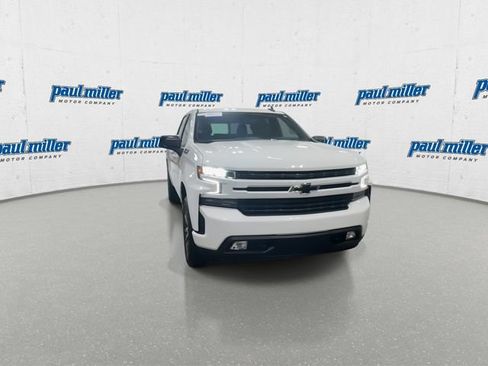Used 2019 Chevrolet Silverado 1500 RST AWD/4WD image 3
