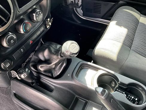 Used 2011 Jeep Wrangler Sport AWD/4WD image 15
