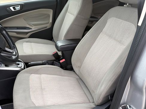 Used 2018 Ford EcoSport SE FWD image 12