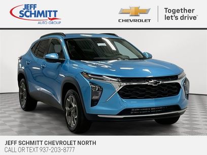 New 2025 Chevrolet Trax LT w/ Driver Confidence Package