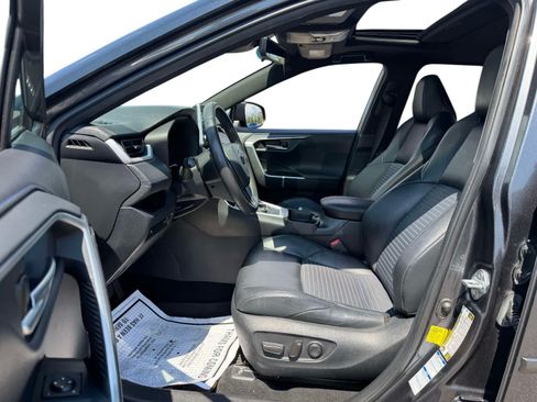 Used 2020 Toyota RAV4 XSE w/ All Weather Liner Package AWD/4WD image 11
