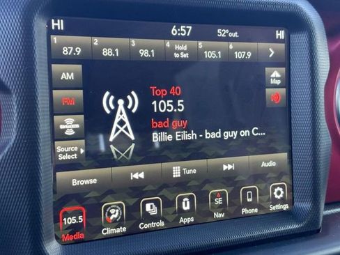 Used 2022 Jeep Wrangler Unlimited Rubicon w/ LED Lighting Group AWD/4WD image 20