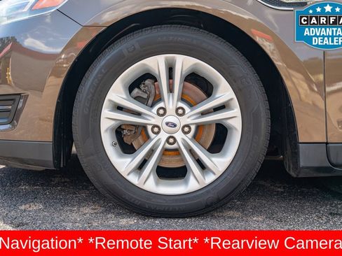 Used 2015 Ford Taurus SEL w/ Equipment Group 201A AWD/4WD image 11