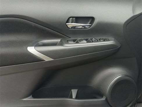 Used 2023 Nissan Kicks SV image 24