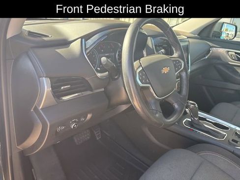 Certified 2020 Chevrolet Traverse LT w/ Driver Confidence II Package image 11