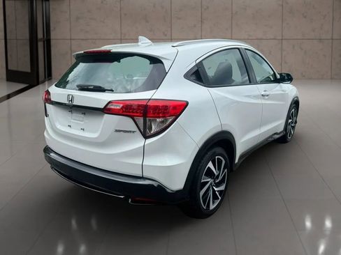 Used 2019 Honda HR-V Sport image 6