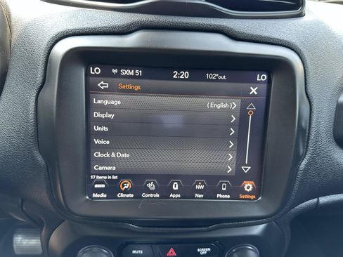 Used 2020 Jeep Renegade Limited w/ UConnect 8.4 Nav Group AWD/4WD image 70