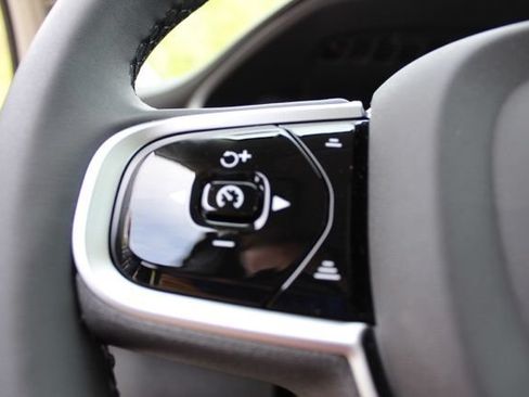 New 2026 Volvo XC90 B5 Core AWD/4WD image 28