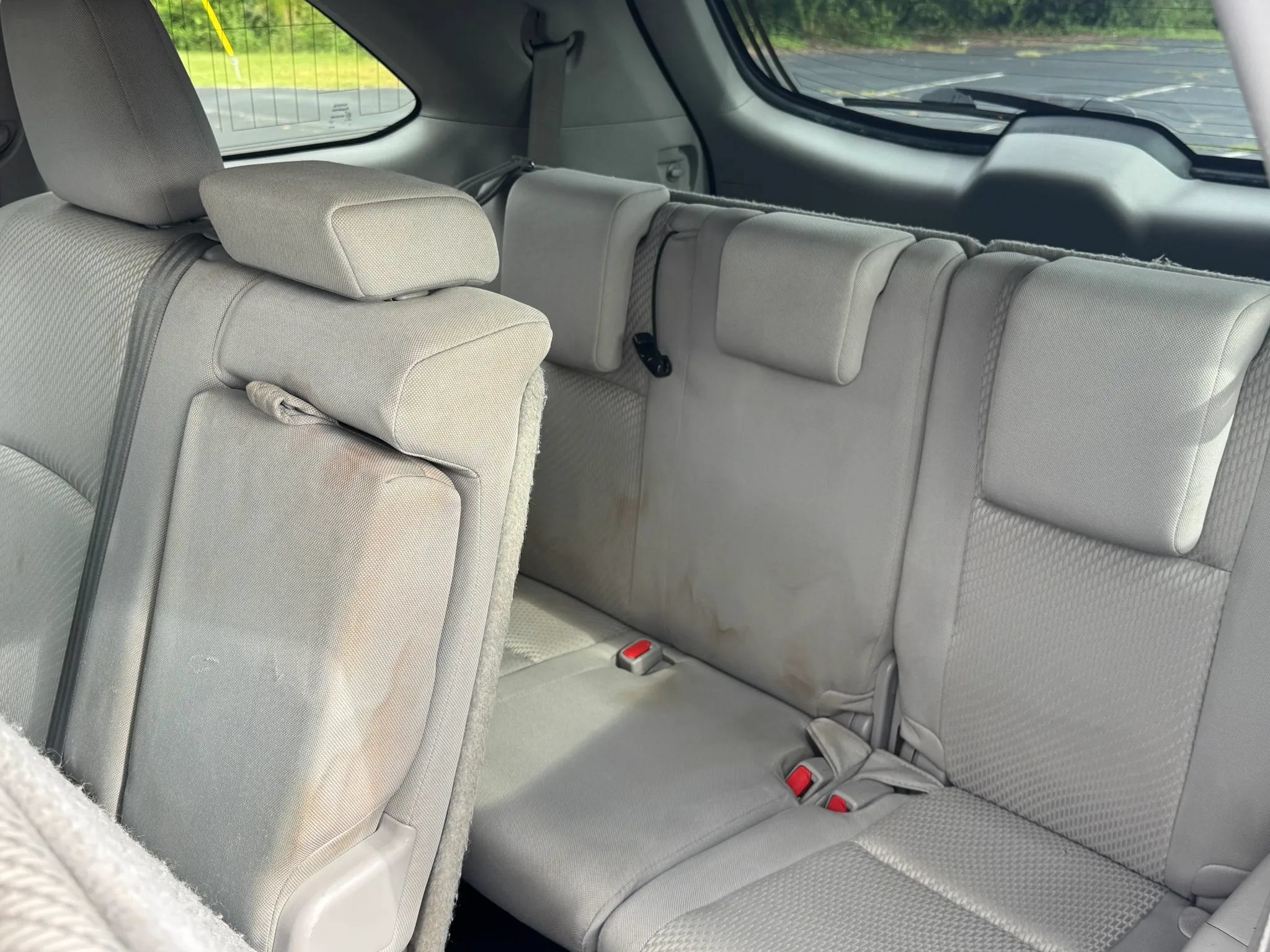Used 2015 Toyota Highlander LE FWD image 16