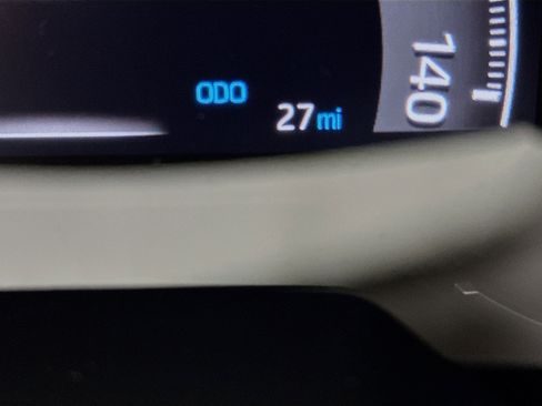 Used 2025 Toyota RAV4 XLE w/ Convenience Package image 19