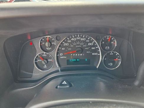 Certified 2024 Chevrolet Express 3500 LT w/ LT Preferred Equipment Group image 49