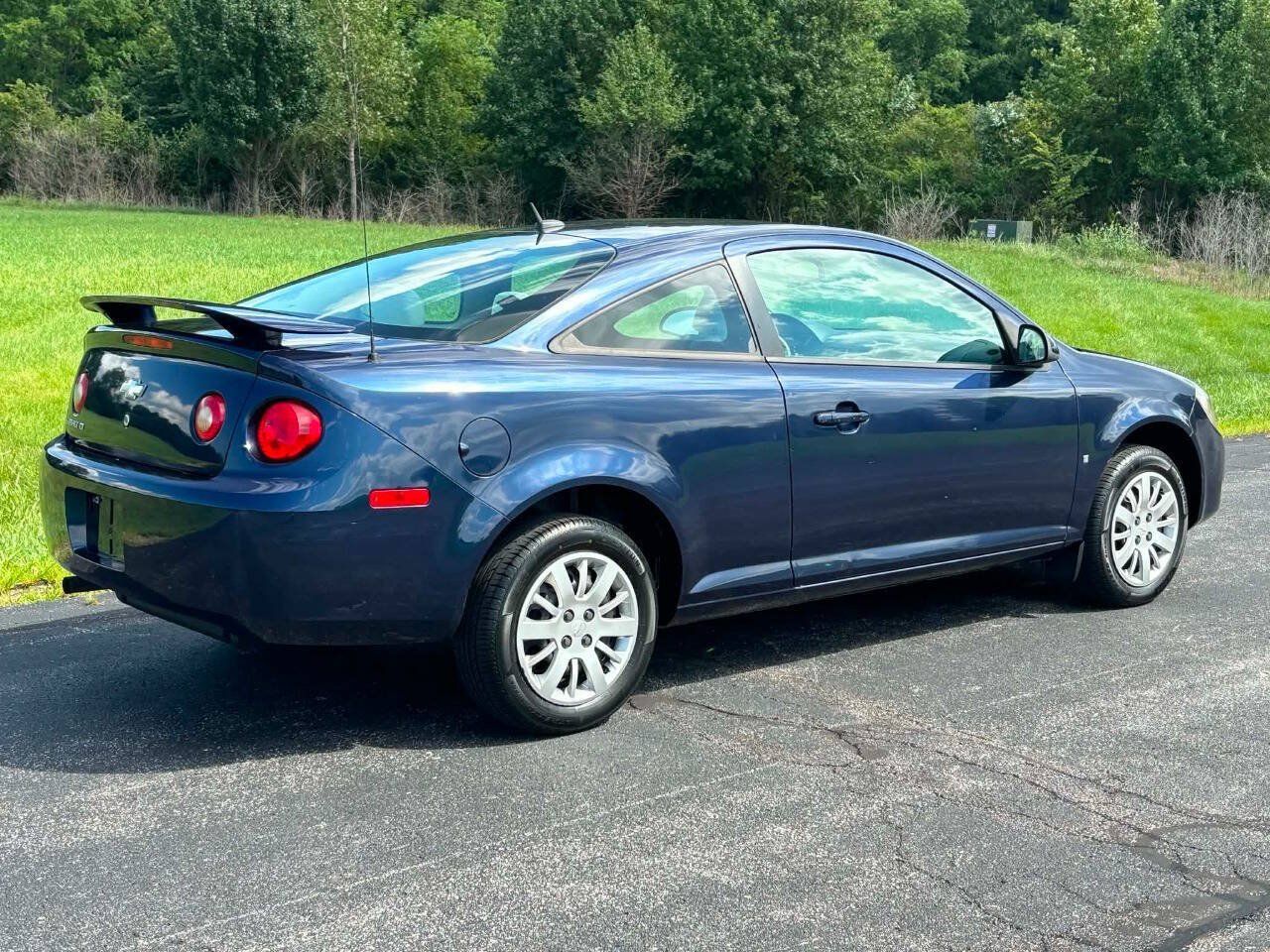 Used 2009 Chevrolet Cobalt LT FWD image 8