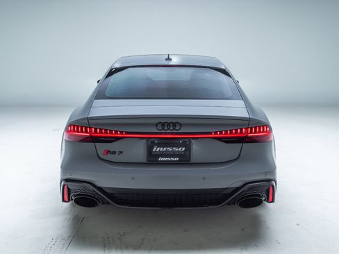 Used 2021 Audi RS 7 Sportback AWD/4WD image 21
