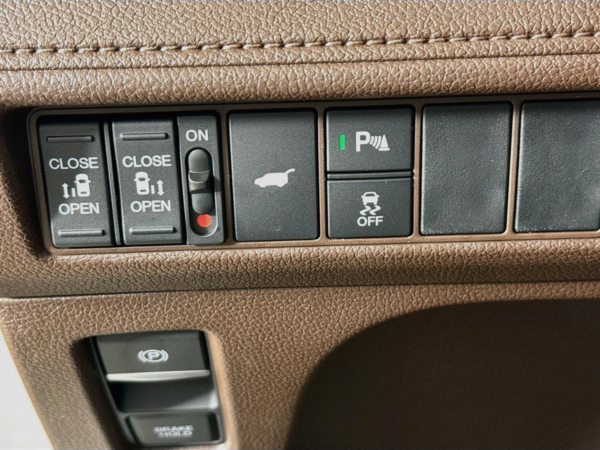 New 2027 Honda Odyssey Touring image 9