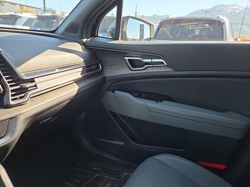 Used 2023 Kia Sportage X-Line w/ X-Line Premium Package image 17