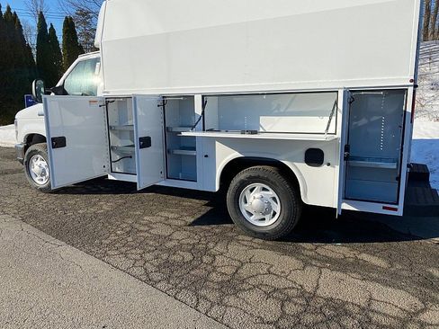 New 2026 Ford E-350 and Econoline 350 Super Duty w/ Power Equipment Group RWD image 12