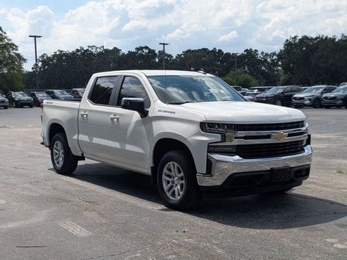 Certified 2019 Chevrolet Silverado 1500 LT w/ All-Star Edition AWD/4WD image 3