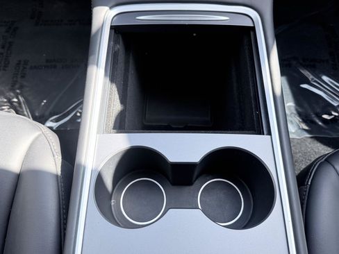Used 2023 Tesla Model 3 Standard Range RWD image 42