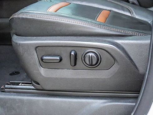 Used 2019 GMC Sierra 1500 AT4 image 31