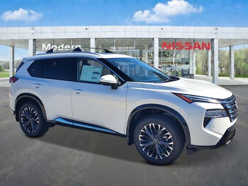 New 2026 Nissan Rogue Platinum w/ Platinum Premium Package AWD/4WD image 2