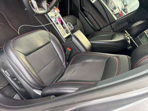 Used 2023 Ford Explorer ST-Line w/ Class IV Trailer Tow Package RWD image 14