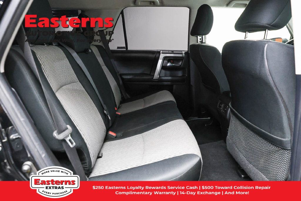 Used 2014 Toyota 4Runner SR5 AWD/4WD image 24