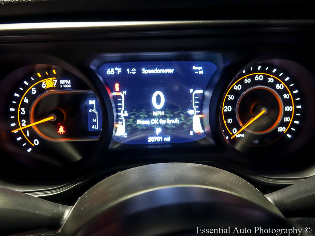Used 2024 Jeep Wrangler Sport AWD/4WD image 4