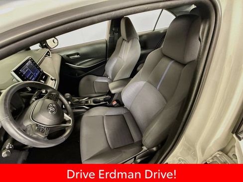 Used 2021 Toyota Corolla SE FWD image 5