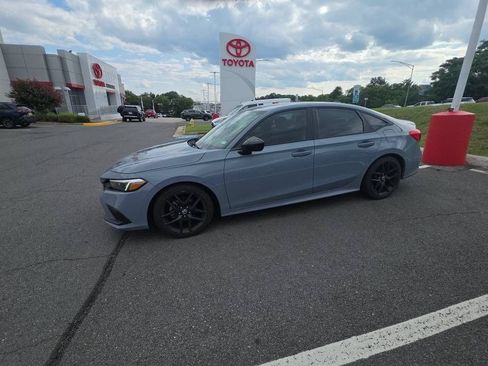 Used 2022 Honda Civic Sport image 7