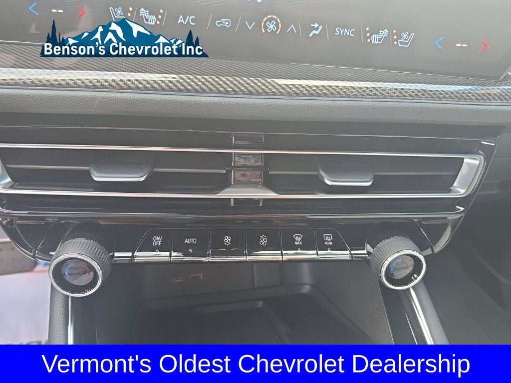 New 2026 Chevrolet Traverse High Country w/ LPO, Floor Liner Package AWD/4WD image 28