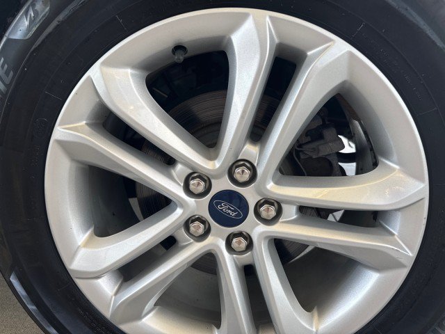 Used 2020 Ford Edge SEL AWD/4WD image 5