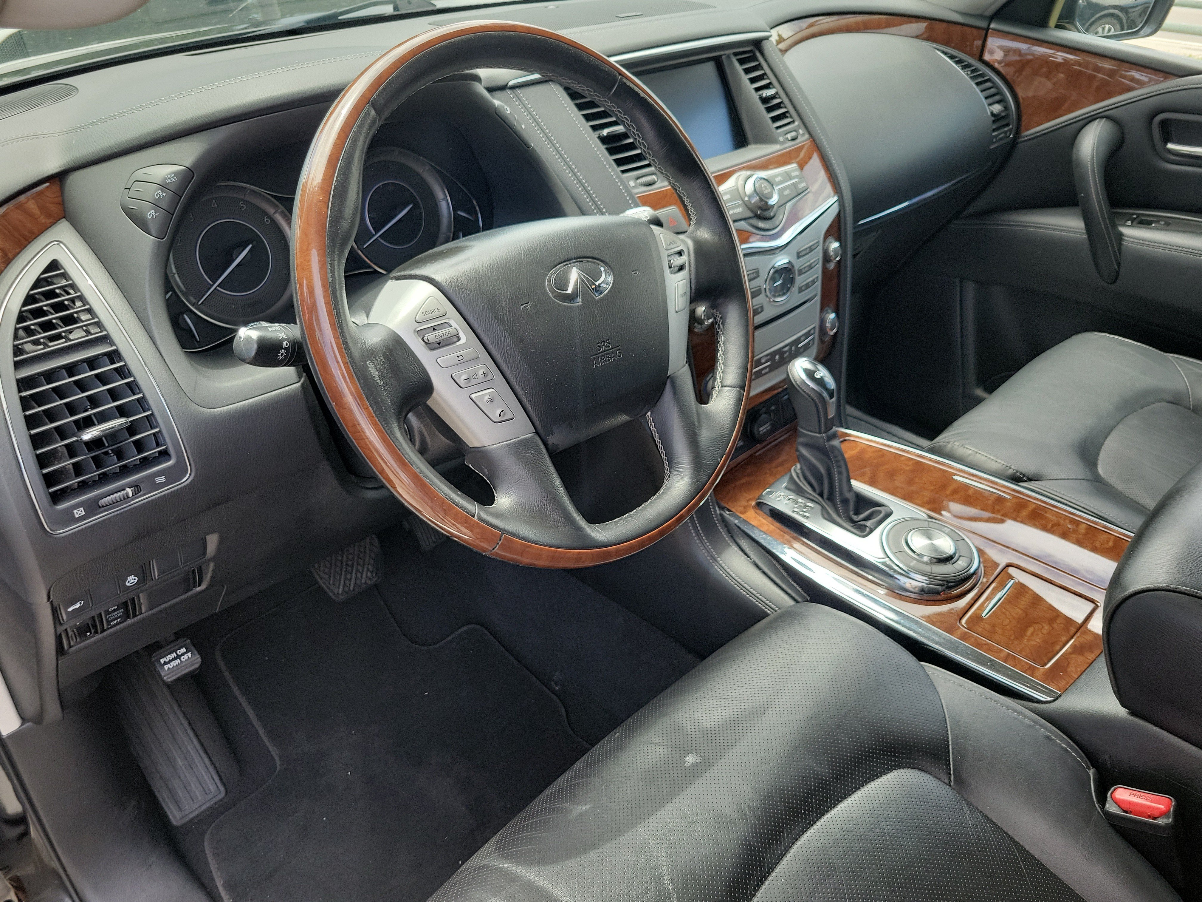Used 2019 INFINITI QX80 Luxe w/ All-Season Package RWD image 19