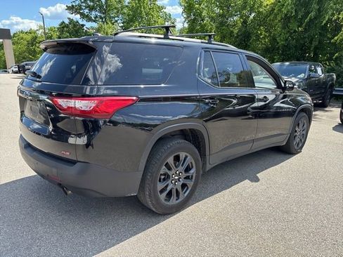Used 2019 Chevrolet Traverse RS w/ LPO, Floor Liner Package AWD/4WD image 5