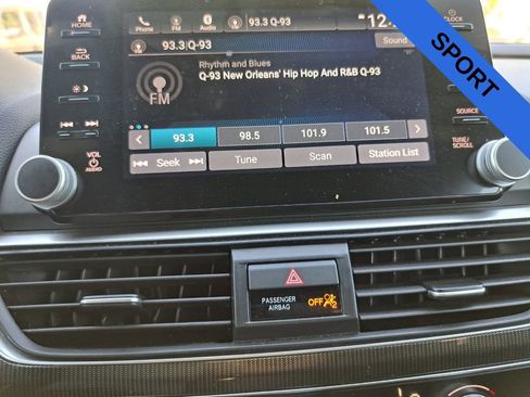 Used 2021 Honda Accord Sport image 10