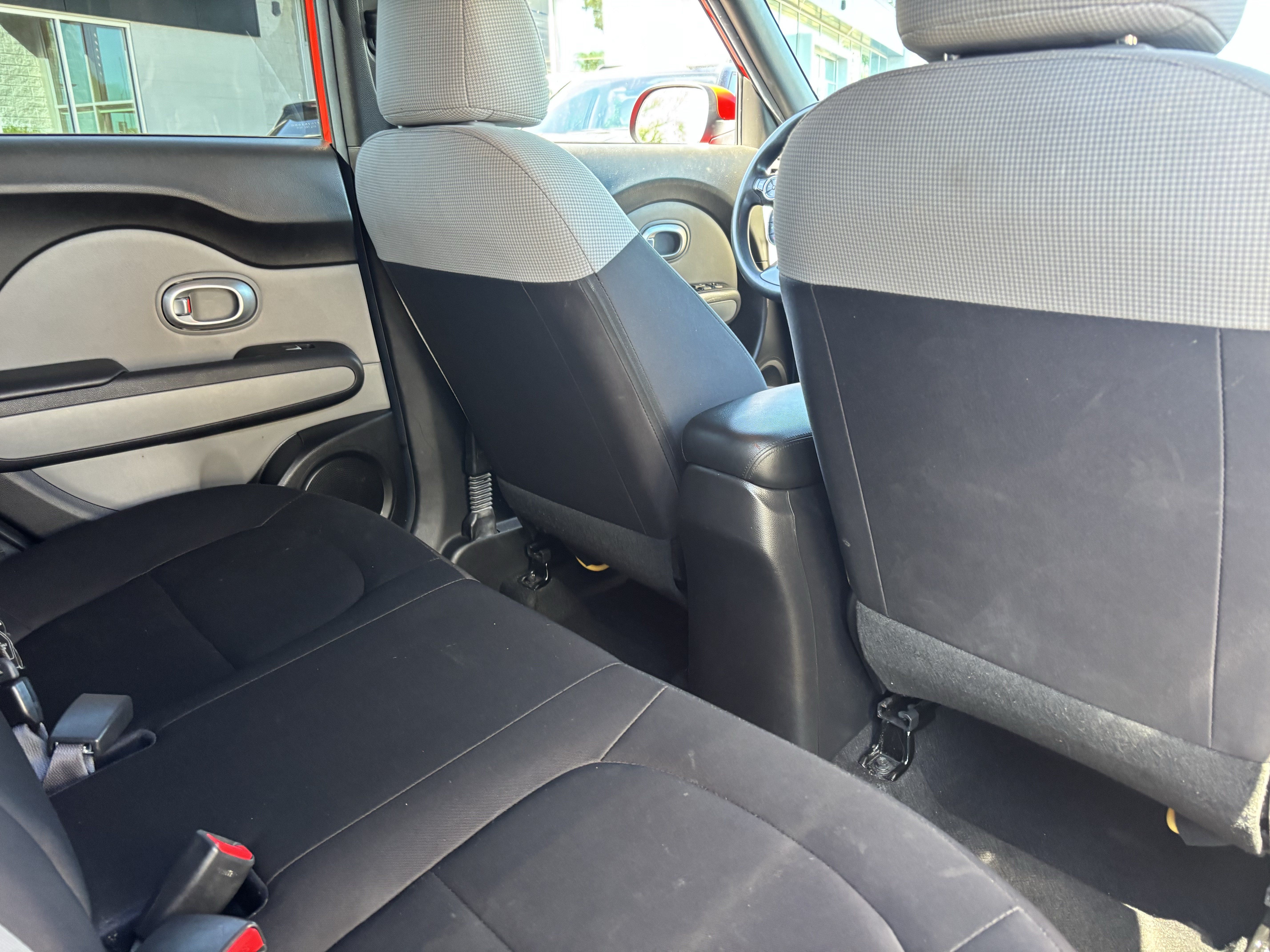 Used 2019 Kia Soul FWD image 11