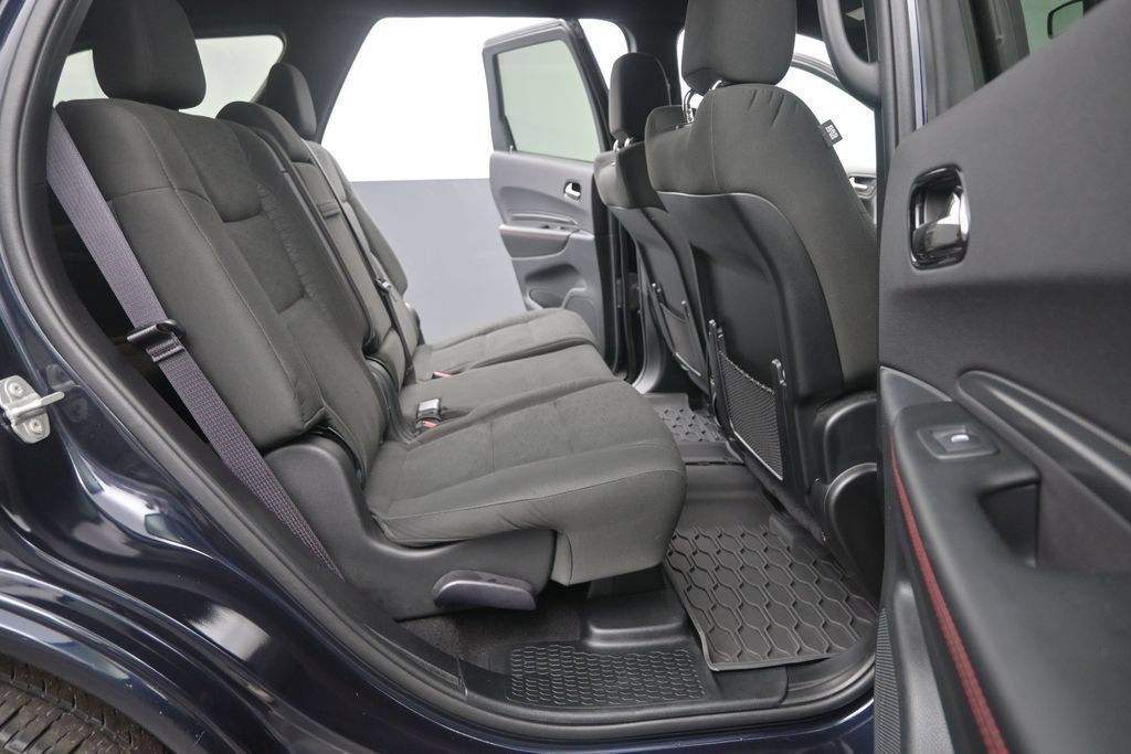 Used 2023 Dodge Durango R/T w/ Blacktop Package AWD/4WD image 20