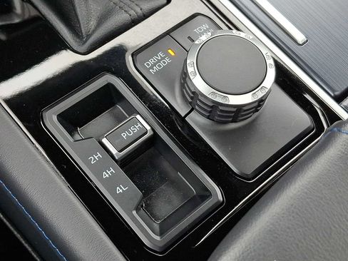 Used 2023 Toyota Tundra Platinum image 28