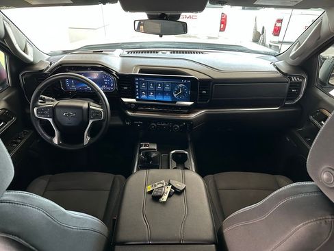 Used 2024 Chevrolet Silverado 1500 RST image 20