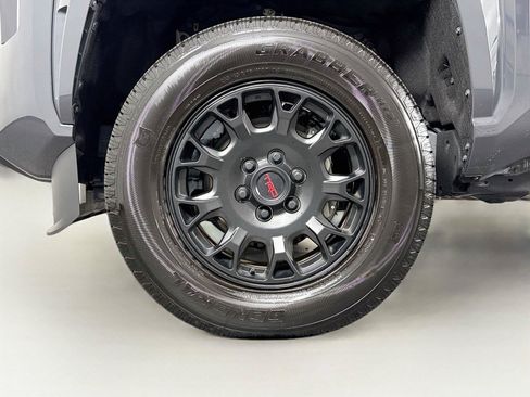 Certified 2025 Toyota Tacoma SR5 RWD image 40