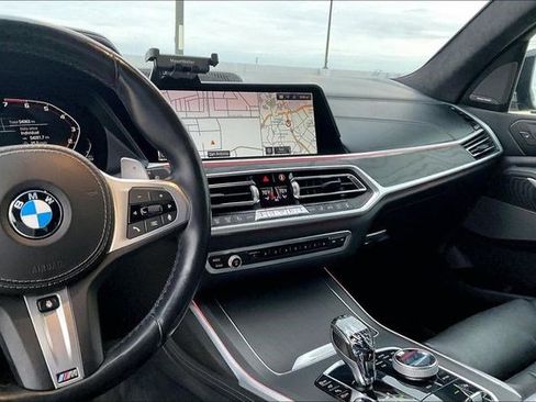 Used 2021 BMW X7 M50i image 8