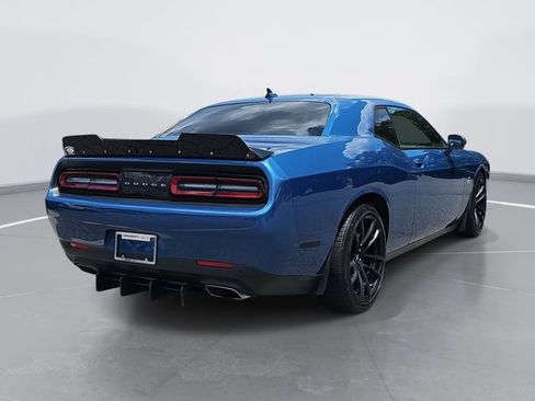 Used 2021 Dodge Challenger R/T Scat Pack RWD image 3