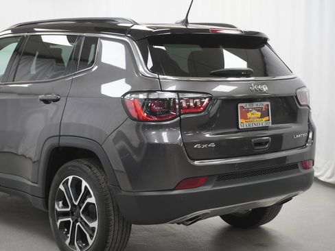 Used 2023 Jeep Compass Limited w/ Sun and Sound Group image 13