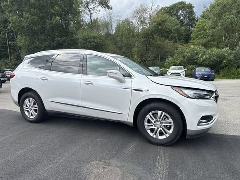 Used 2019 Buick Enclave Essence FWD image 11